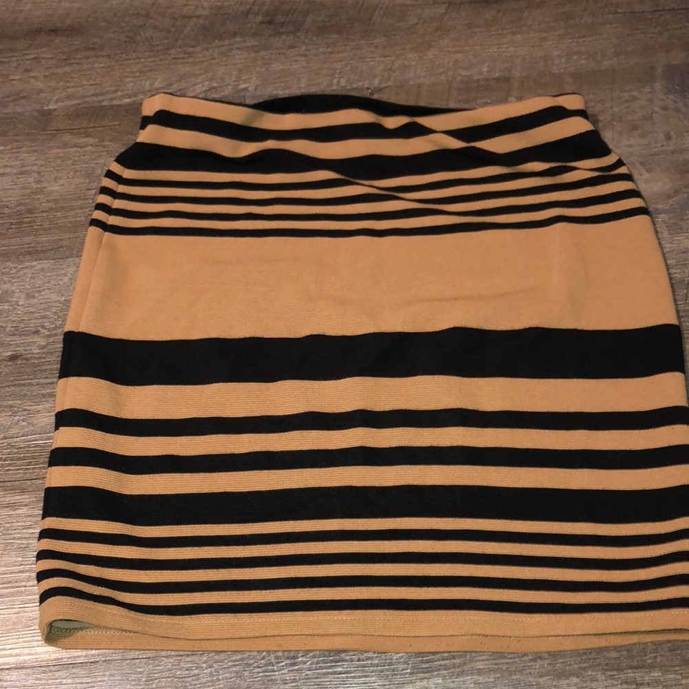 Women’s skirt